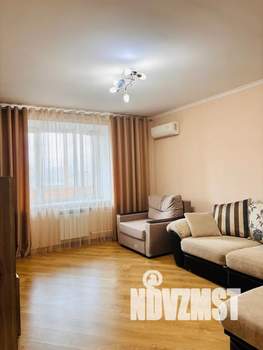 1-к квартира, посуточно, 54м2, 7/9 этаж