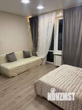 Студия квартира, посуточно, 30м2, 2/19 этаж