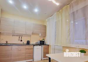 1-к квартира, посуточно, 39м2, 1/1 этаж