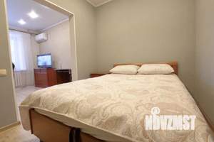 1-к квартира, посуточно, 45м2, 3/9 этаж