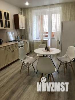 1-к квартира, посуточно, 50м2, 2/9 этаж