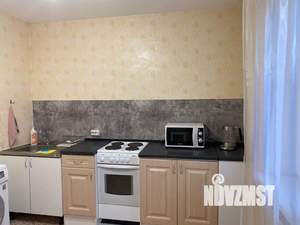 1-к квартира, посуточно, 41м2, 2/15 этаж