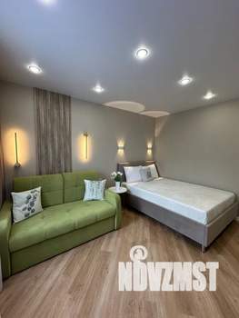 1-к квартира, посуточно, 35м2, 4/10 этаж