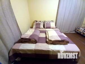 1-к квартира, посуточно, 32м2, 1/2 этаж