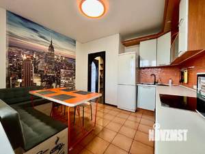 1-к квартира, посуточно, 46м2, 4/10 этаж