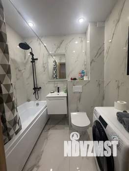 1-к квартира, посуточно, 35м2, 19/19 этаж