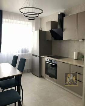 1-к квартира, на длительный срок, 38м2, 4/10 этаж