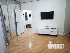 1-к квартира, посуточно, 47м2, 2/10 этаж