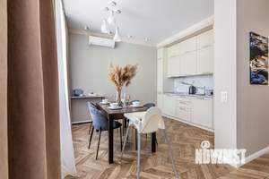 1-к квартира, посуточно, 55м2, 1/1 этаж