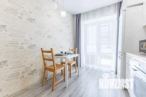 1-к квартира, посуточно, 38м2, 2/10 этаж