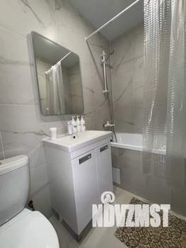 Студия квартира, посуточно, 32м2, 17/25 этаж