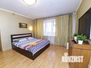 1-к квартира, посуточно, 55м2, 1/1 этаж