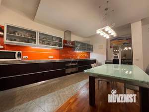 3-к квартира, на длительный срок, 136м2, 2/5 этаж