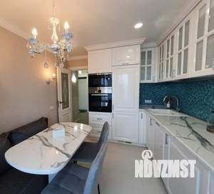 1-к квартира, посуточно, 38м2, 6/9 этаж