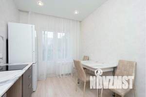 1-к квартира, посуточно, 37м2, 8/10 этаж