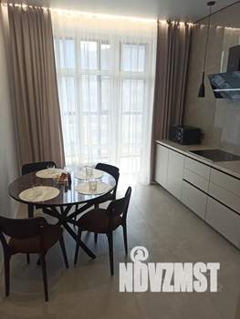 2-к квартира, посуточно, 65м2, 13/21 этаж