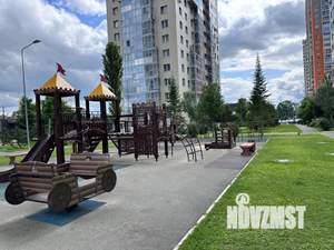 Студия квартира, посуточно, 29м2, 18/23 этаж