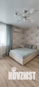 1-к квартира, посуточно, 34м2, 15/19 этаж