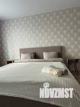 1-к квартира, посуточно, 38м2, 5/10 этаж
