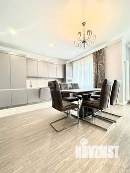 4-к квартира, на длительный срок, 173м2, 4/5 этаж