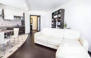 1-к квартира, посуточно, 70м2, 1/1 этаж