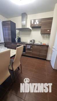 1-к квартира, посуточно, 47м2, 10/10 этаж
