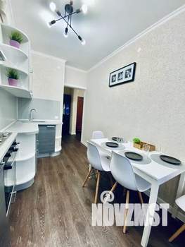 1-к квартира, посуточно, 35м2, 3/16 этаж