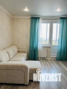 Студия квартира, посуточно, 31м2, 7/20 этаж