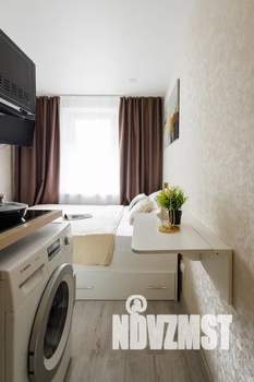 Студия квартира, посуточно, 11м2, 1/10 этаж