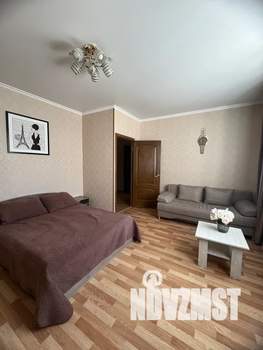 1-к квартира, посуточно, 40м2, 4/6 этаж