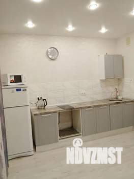 1-к квартира, посуточно, 36м2, 13/21 этаж