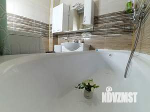 Студия квартира, посуточно, 30м2, 17/18 этаж