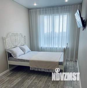 1-к квартира, посуточно, 35м2, 16/24 этаж