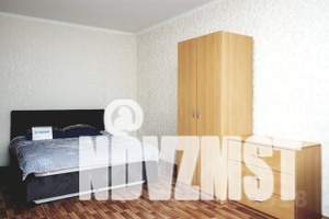 1-к квартира, посуточно, 44м2, 7/10 этаж