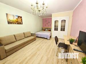 1-к квартира, посуточно, 40м2, 5/10 этаж