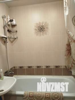 Студия квартира, посуточно, 18м2, 1/12 этаж