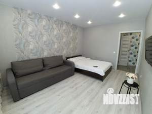 1-к квартира, посуточно, 38м2, 8/19 этаж