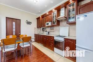 Студия квартира, посуточно, 50м2, 4/6 этаж