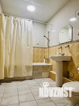 1-к квартира, посуточно, 60м2, 2/4 этаж