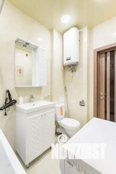 Студия квартира, посуточно, 30м2, 13/18 этаж