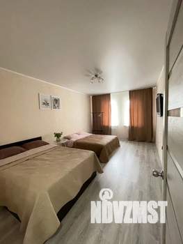 1-к квартира, посуточно, 40м2, 3/19 этаж