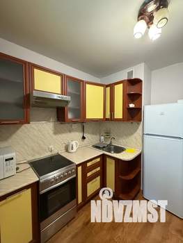 1-к квартира, посуточно, 38м2, 7/10 этаж