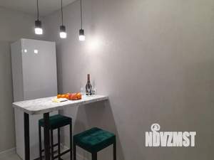 Студия квартира, посуточно, 30м2, 12/19 этаж