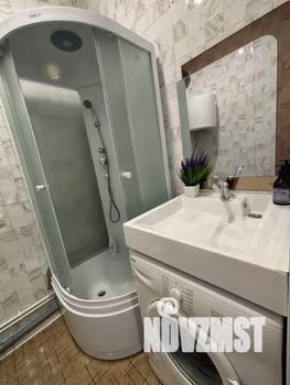 Студия квартира, посуточно, 18м2, 4/4 этаж