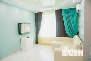 1-к квартира, посуточно, 37м2, 5/10 этаж