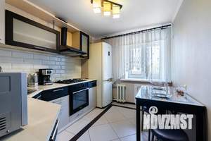 2-к квартира, посуточно, 50м2, 2/10 этаж