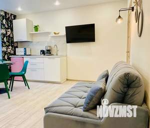 Студия квартира, посуточно, 35м2, 3/3 этаж