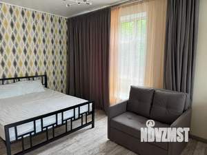 1-к квартира, посуточно, 30м2, 1/2 этаж