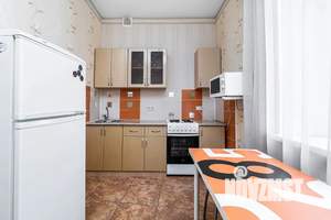 1-к квартира, посуточно, 45м2, 6/16 этаж