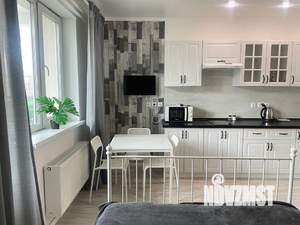Студия квартира, посуточно, 34м2, 3/20 этаж